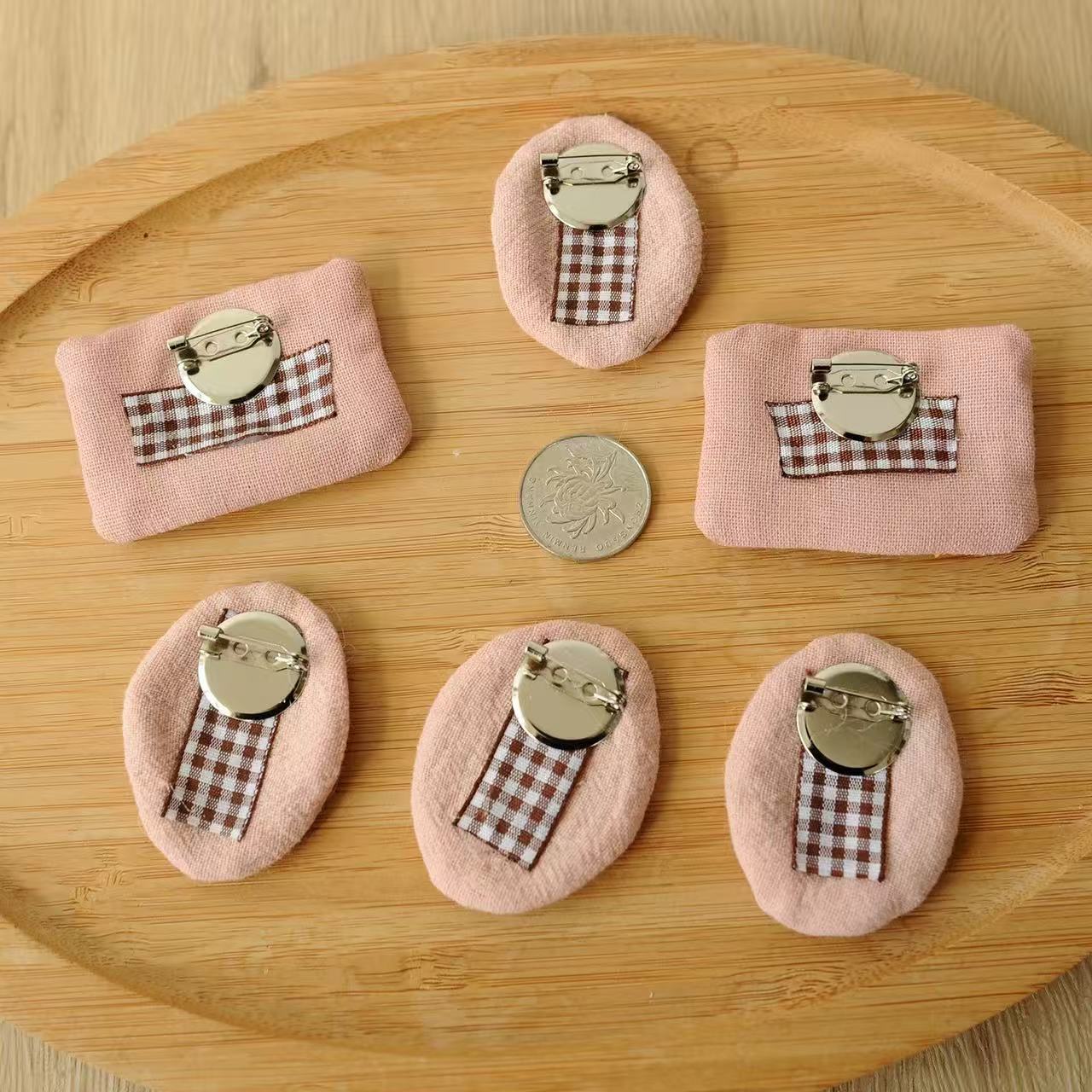 Pink Cat Embroidered Brooch – Cute Fabric Pin