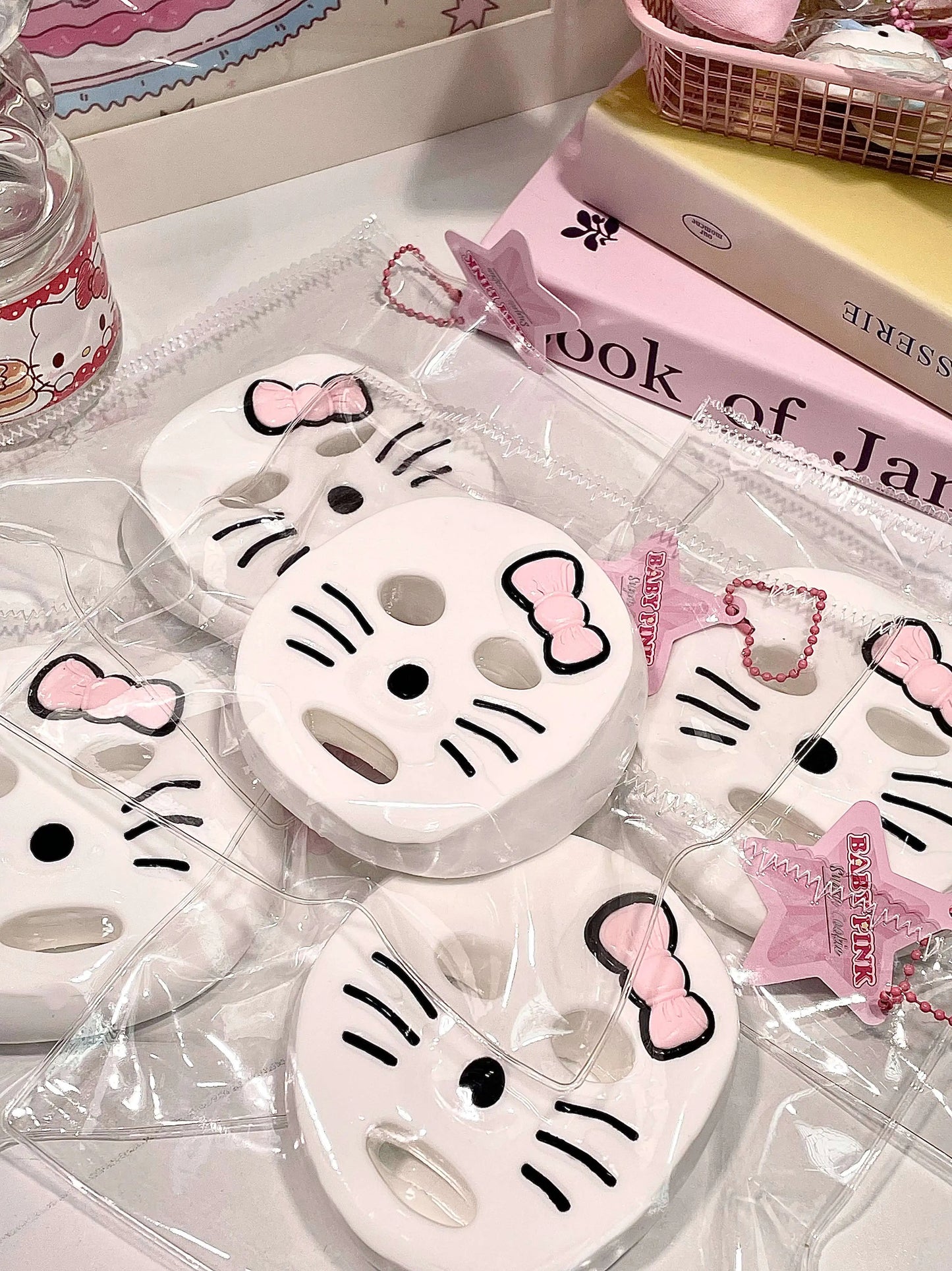 Face Mask Kitty Squishy – Slow Rising Stress Relief Toy