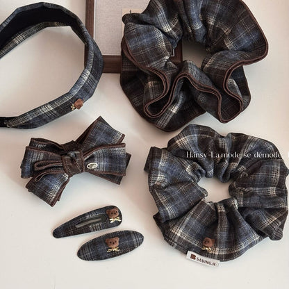 Vintage Plaid Teddy Bear Bow Banana Clip