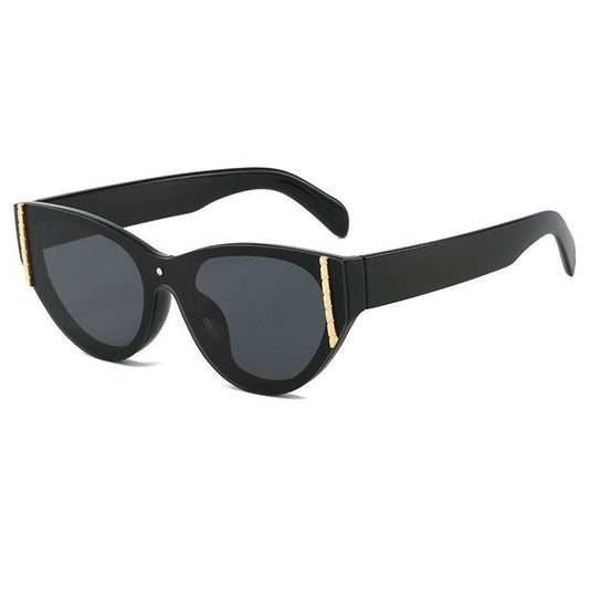 Oversized Cat Eye Sunglasses – Trendy Fashion Shades