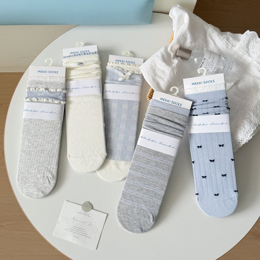 Blue Lace Slouch Socks – Sweet Vintage Style Socks（2 pairs mixed）