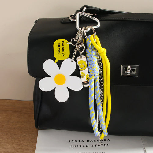 Daisy Flower Keychain – Cute Floral Bag Charm