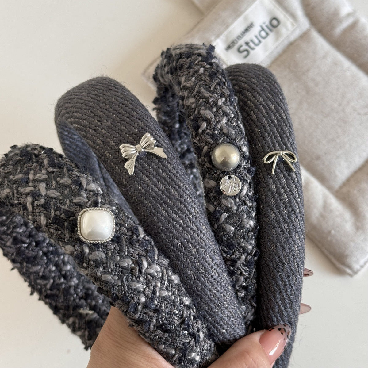 Pearl Bow Hairband – French Chic Vintage Style