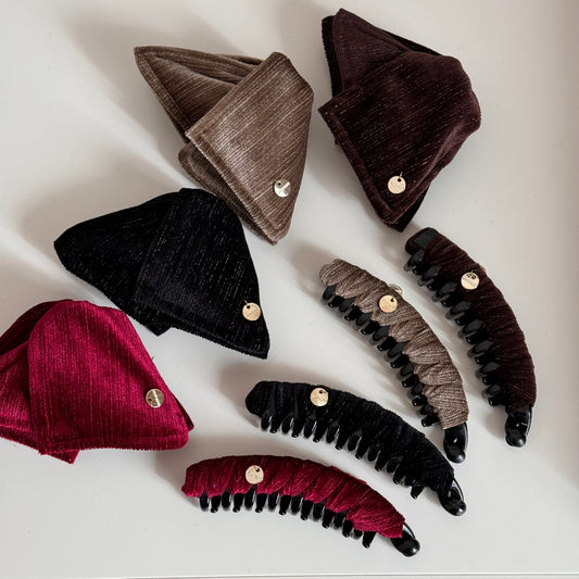 Autumn/Winter Velvet Triangle Hair Clip – Elegant Large Hair Claw