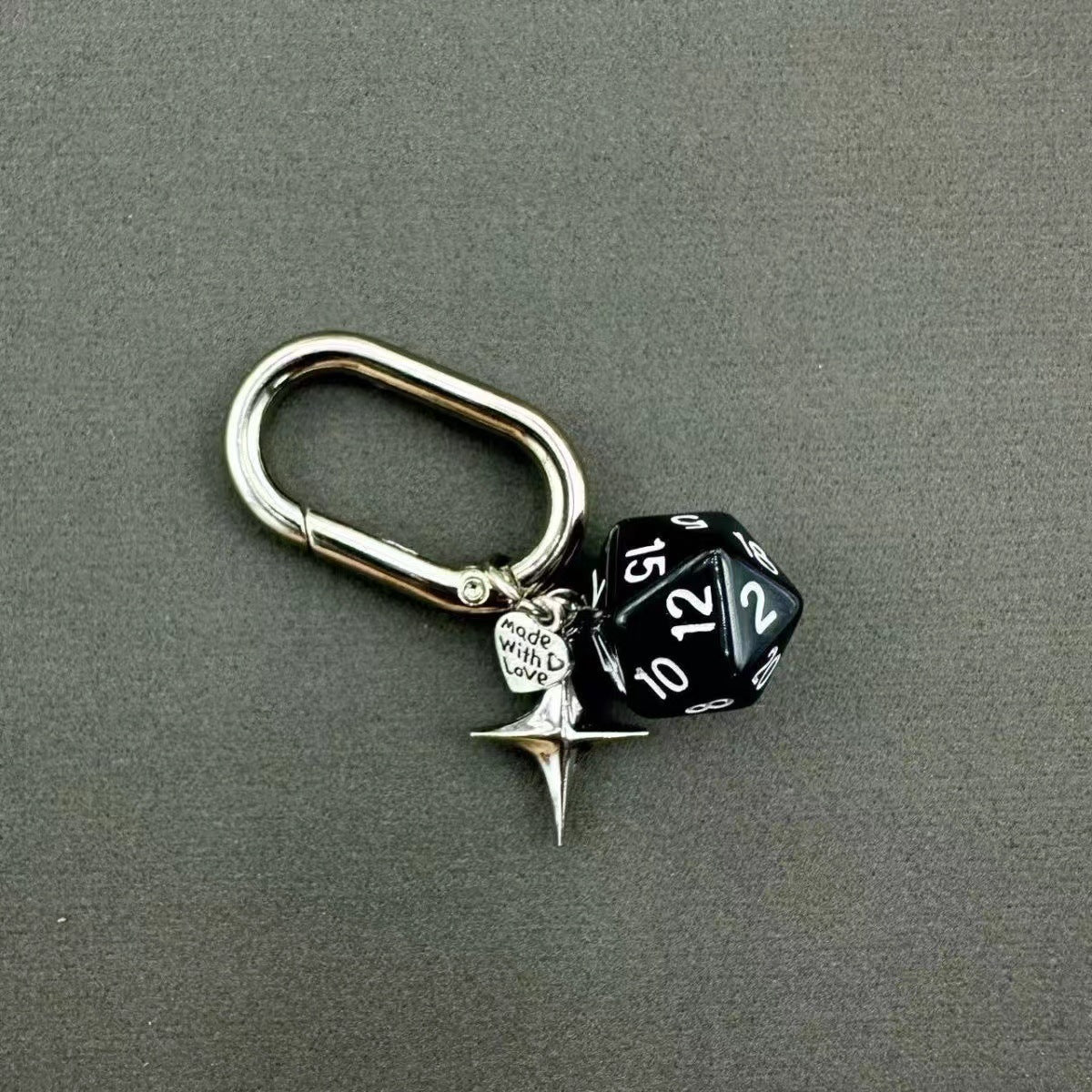Vintage Dice Heart Star Keychain – Retro Bag Charm
