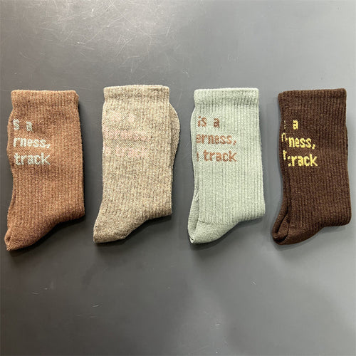 50% Merino Wool Hiking Crew Socks – Breathable Seamless Outdoor Socks