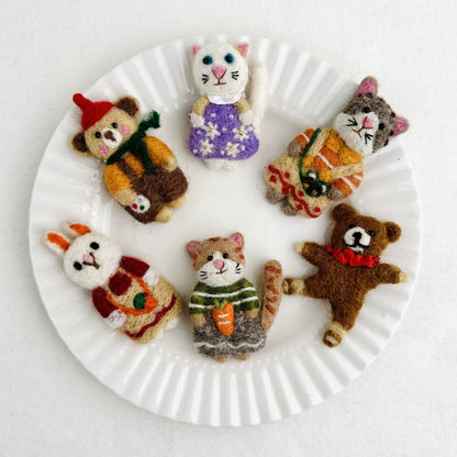 Handmade Animal Felt Brooch – Cute Cat & Bear Pin