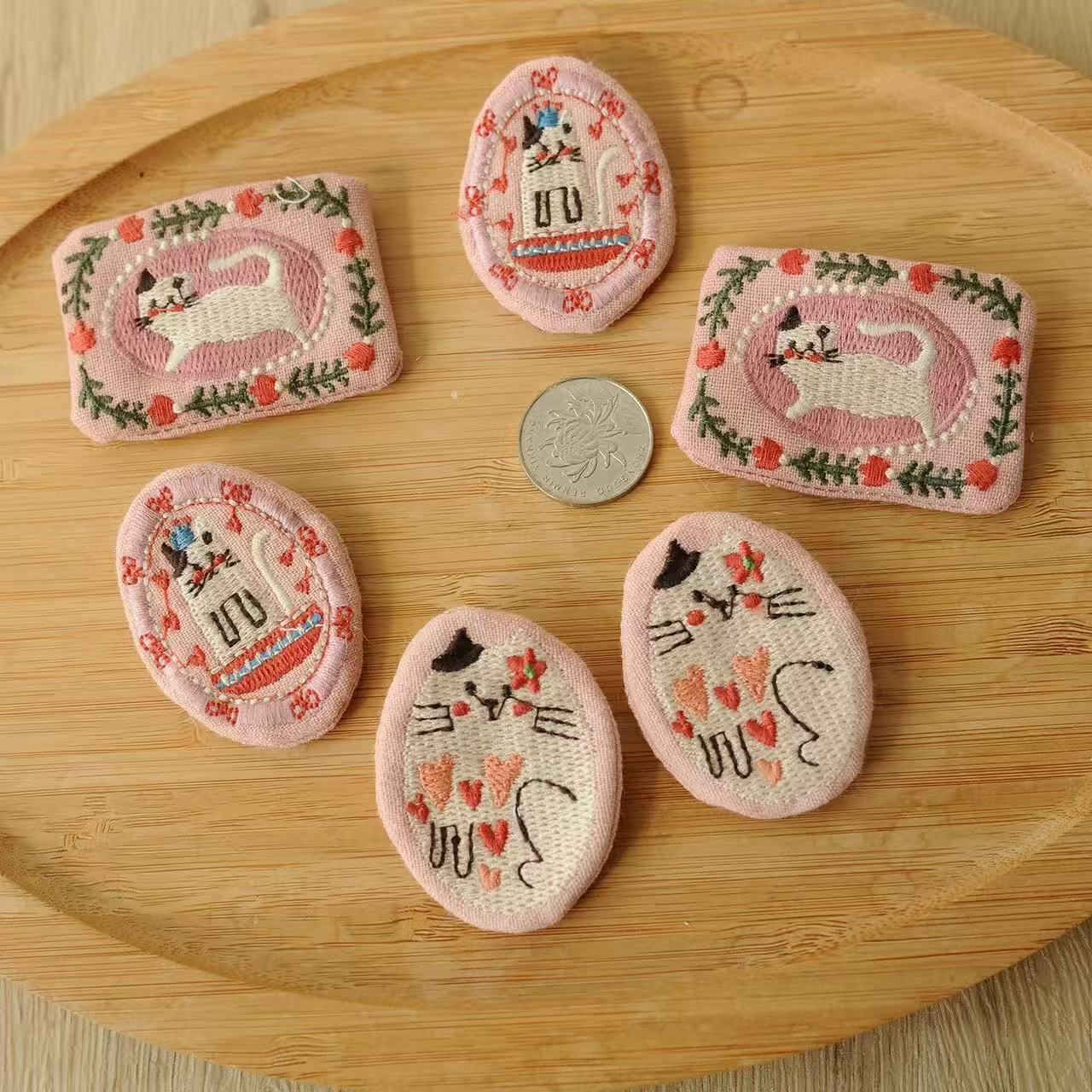 Pink Cat Embroidered Brooch – Cute Fabric Pin