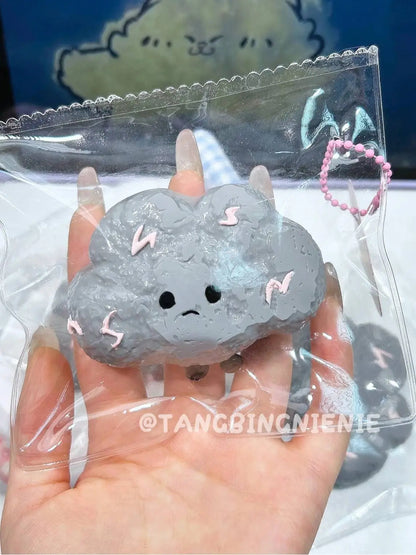 Fluffy Cloud Squishy – Slow Rising Stress Relief Toy