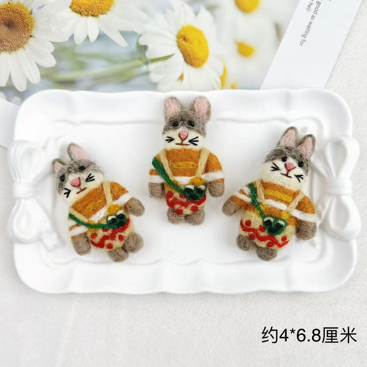 Handmade Animal Felt Brooch – Cute Cat & Bear Pin