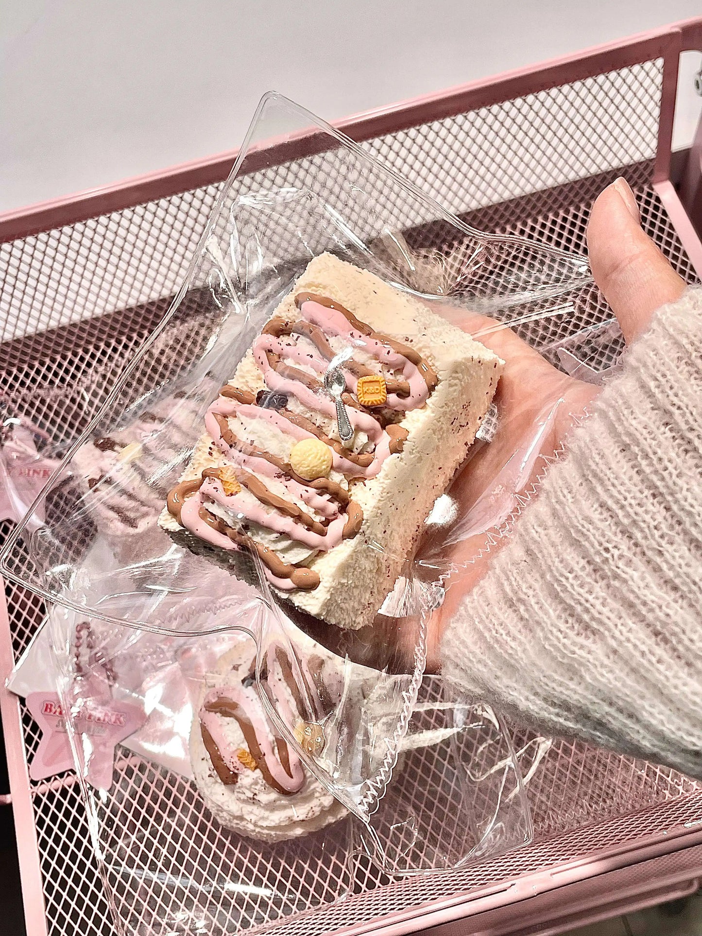 Short Toast Squishy – Slow Rising Stress Relief Toy